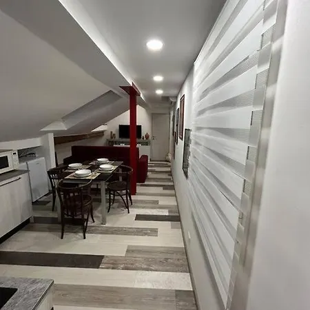 Апартаменты Mansarda In Pieno Centro *