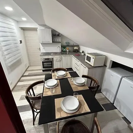 Apartment Mansarda In Pieno Centro *