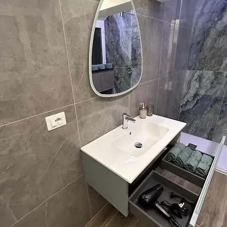 Apartment Mansarda In Pieno Centro