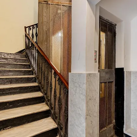 Mansarda In Pieno Centro Διαμέρισμα *