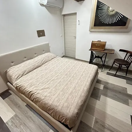 Mansarda In Pieno Centro Διαμέρισμα *