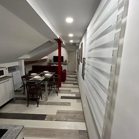 Апартаменты Mansarda In Pieno Centro *