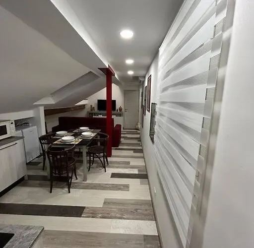 Apartment Mansarda In Pieno Centro *