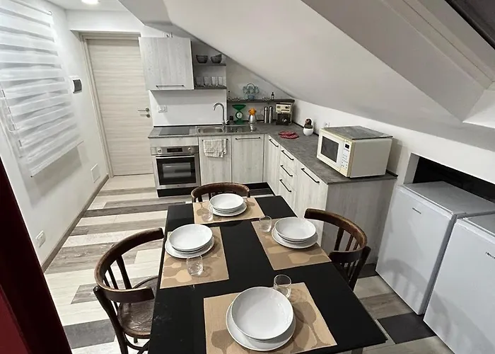 Mansarda In Pieno Centro Savona