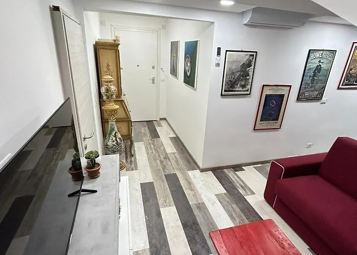 Mansarda In Pieno Centro Apartment